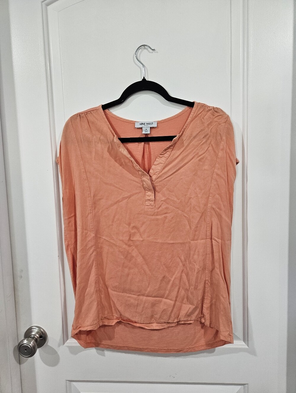 Nine West Peach V-Neck Short Sleeve Blouse